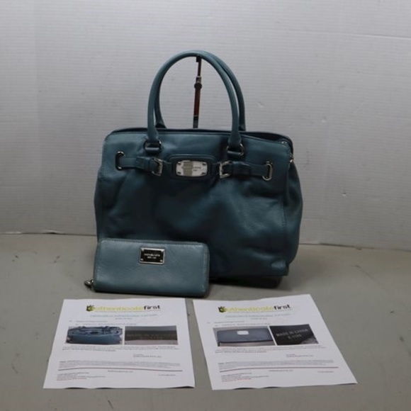 Michael Kors Blue Leather Purse With Wallet & COA